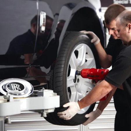 CAR DETAILING SERVICE